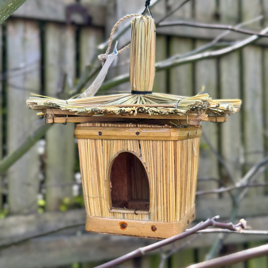 Square Seagrass Bird Box