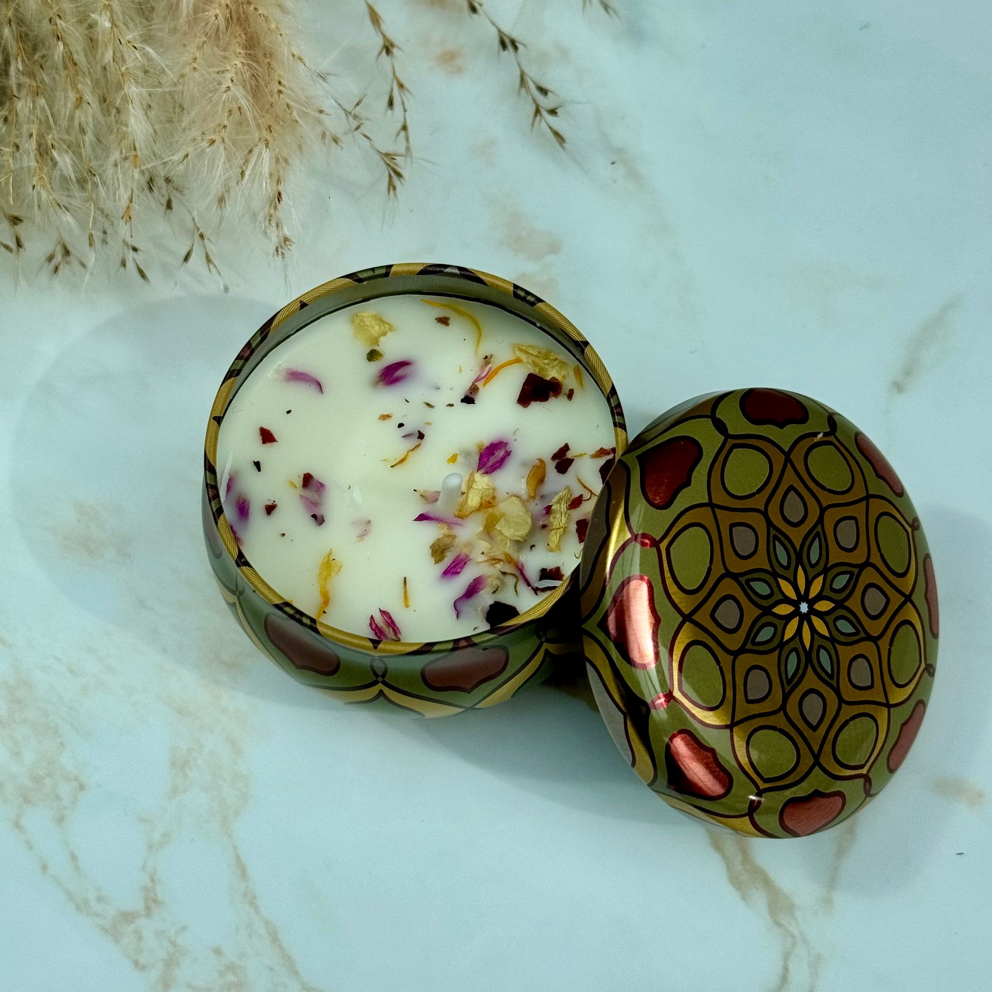 Candle In Tin - Three Bears Emporium