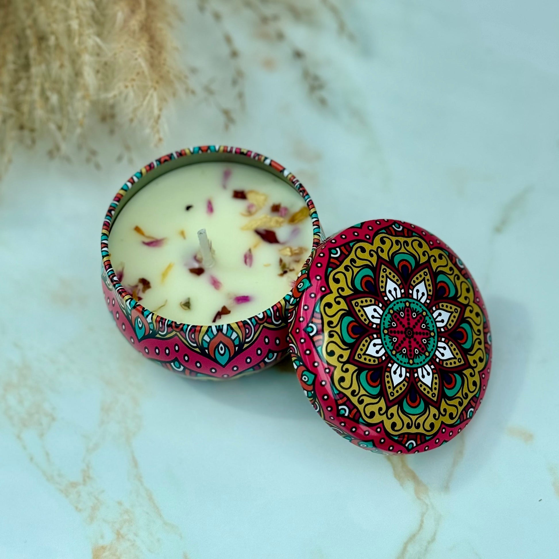 Candle In Tin - Three Bears Emporium