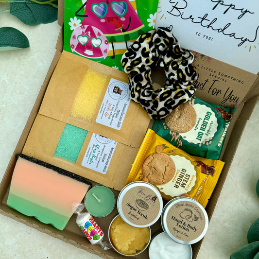 Tropical Paradise | Letterbox Gift - Three Bears Emporium