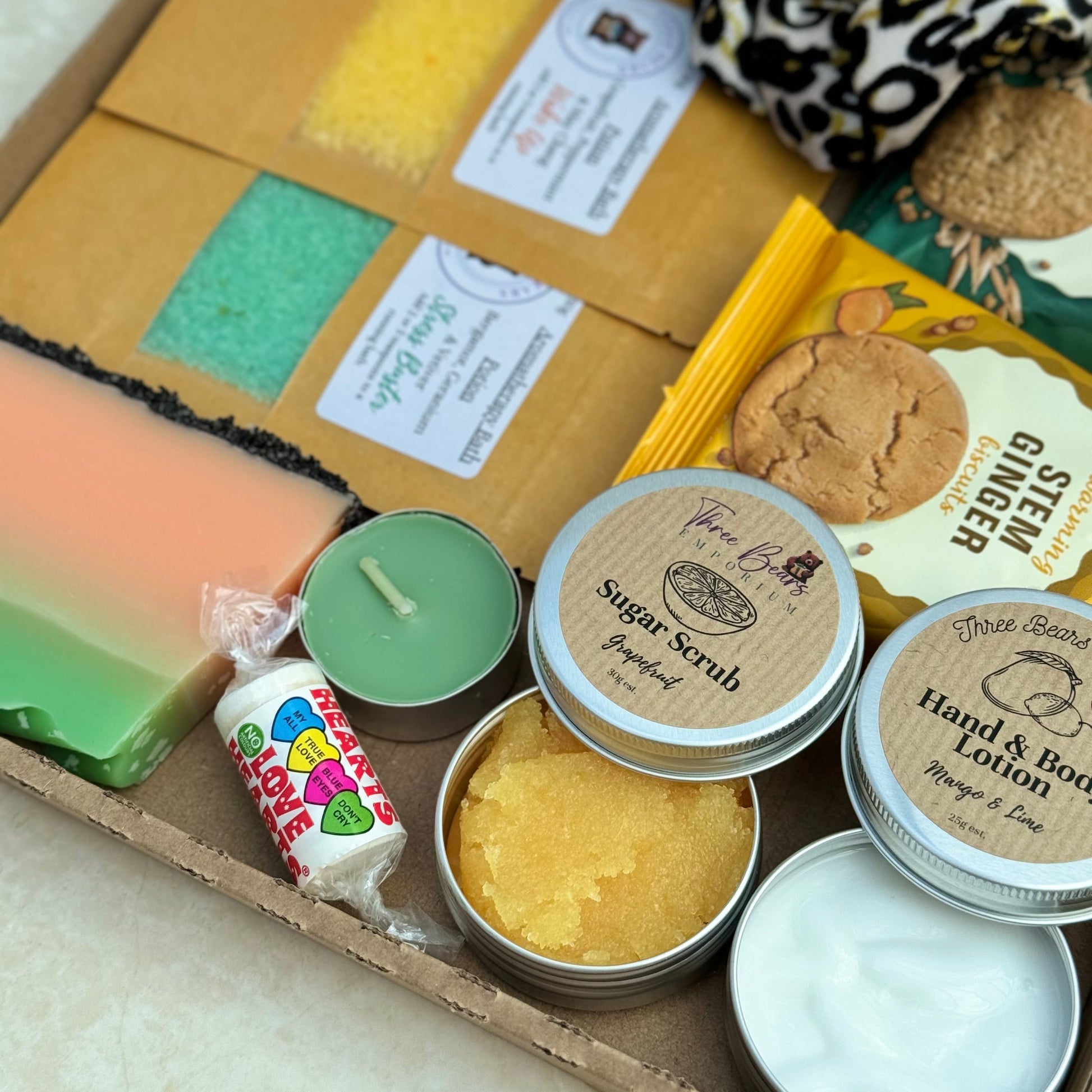 Tropical Paradise | Letterbox Gift - Three Bears Emporium