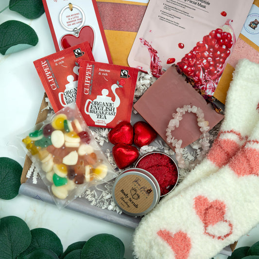 Warm Hug In A Letterbox Gift - Three Bears Emporium