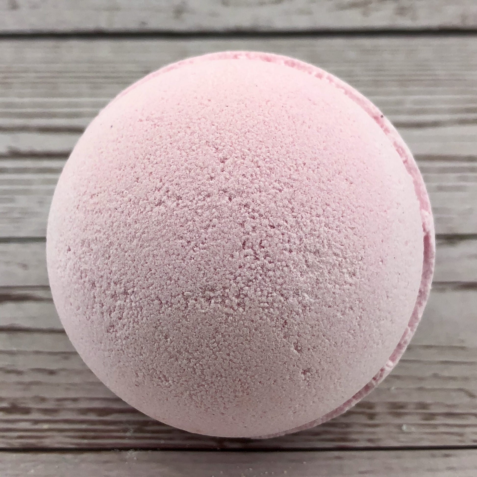 Frankincense & Rose bath bomb