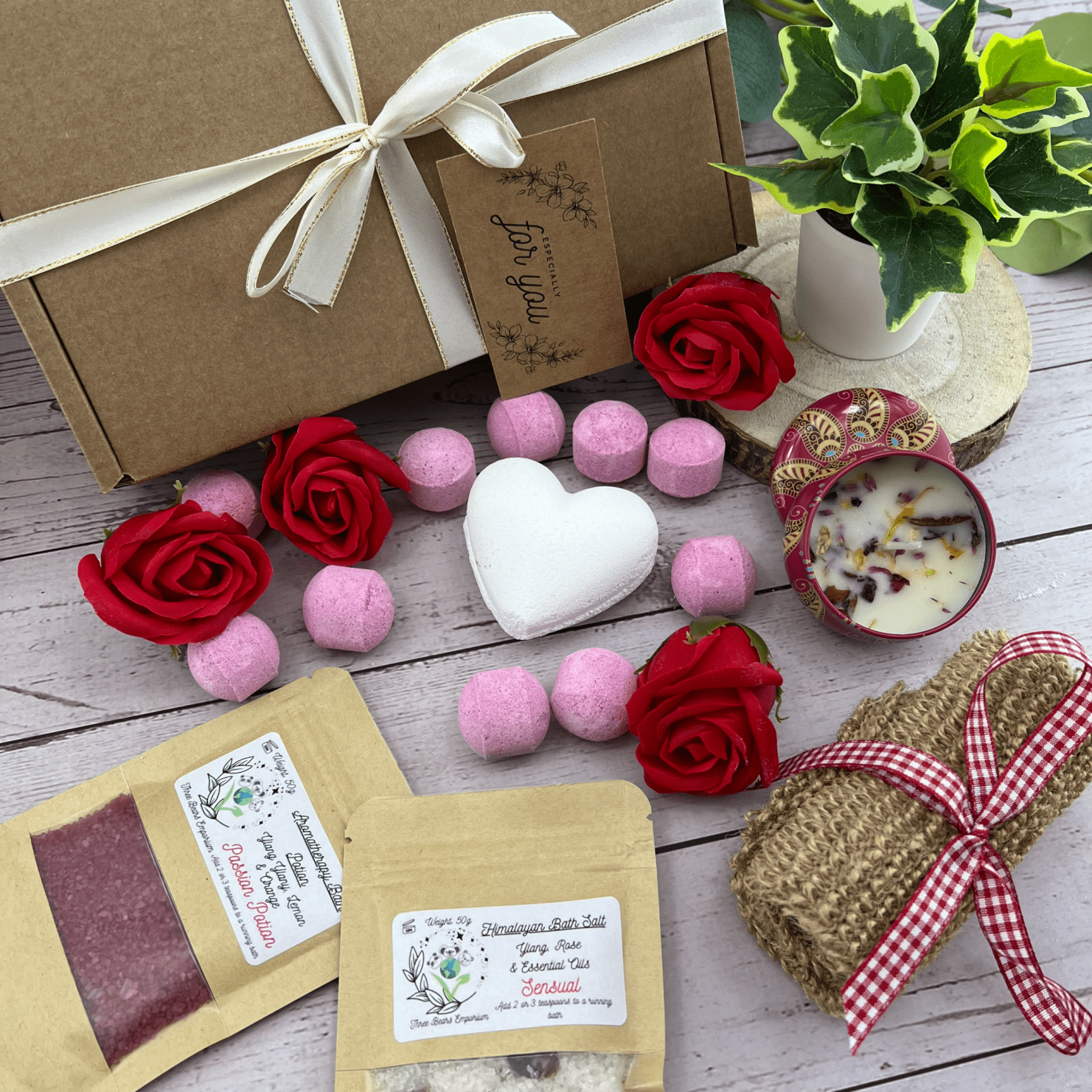 Honeymoon Gift Set - Three Bears Emporium