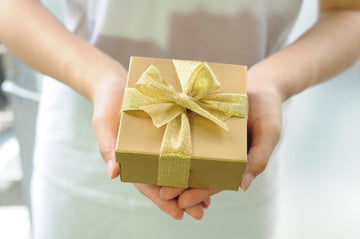 6 Tips for Buying a Pamper Gift Box This Holiday Season