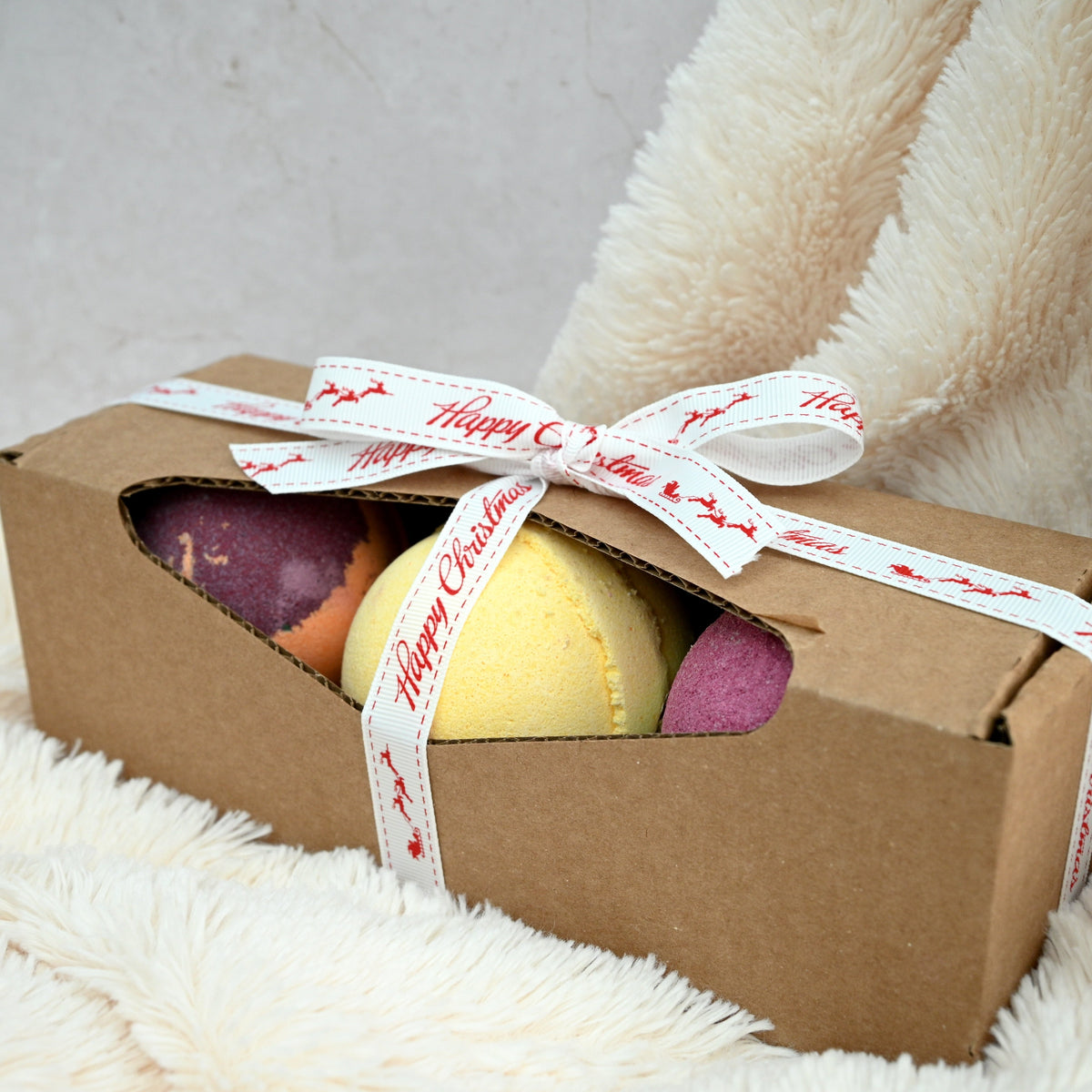 Christmas Bath Bombs - Three Bears Emporium