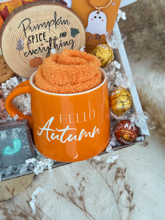 Cosy Autumn Nights Boo Basket Gift Hamper - Three Bears Emporium