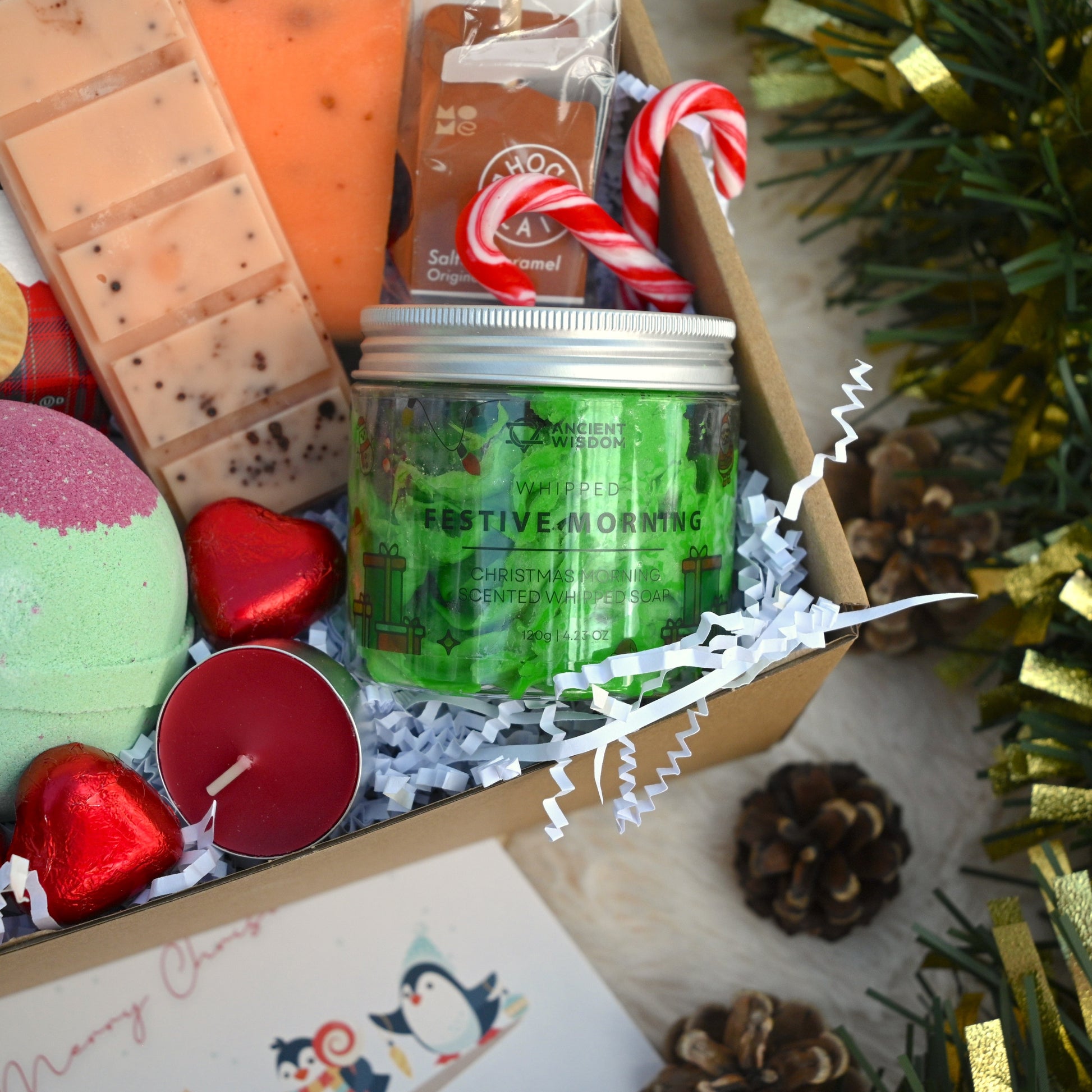 Cosy Pamper Festive Gift Set - Three Bears Emporium