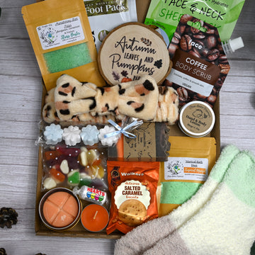 Cozy Autumn Pamper Hamper - Three Bears Emporium