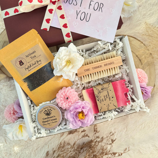 Gardener's Delight Box | Gardeners Gift - Three Bears Emporium