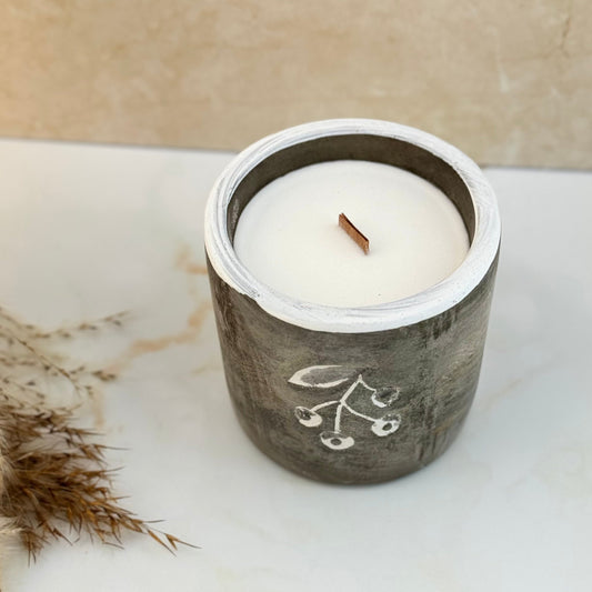 Juniper & Sweet Gin Concrete Candle - Three Bears Emporium