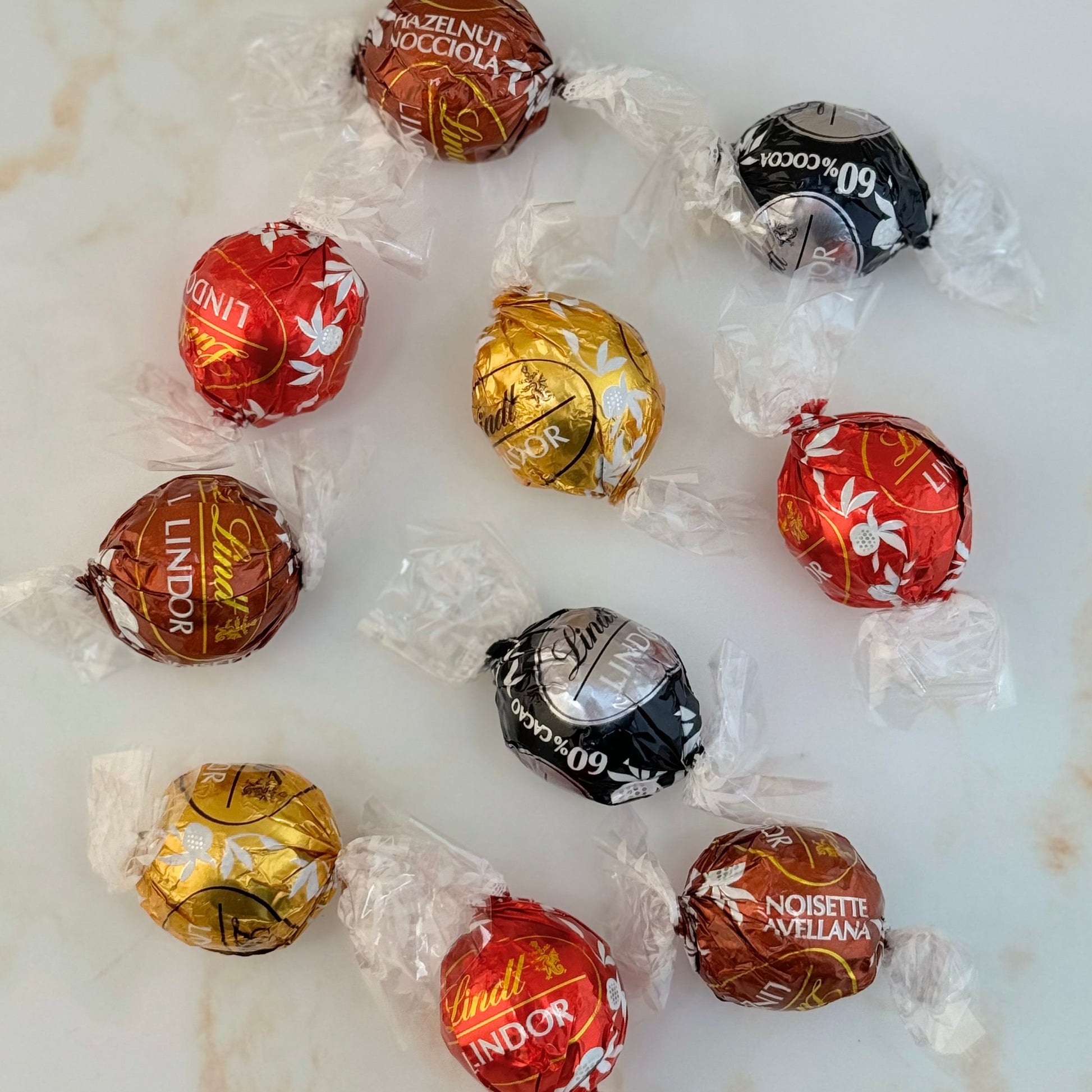 Single Lindt Truffles - Three Bears Emporium
